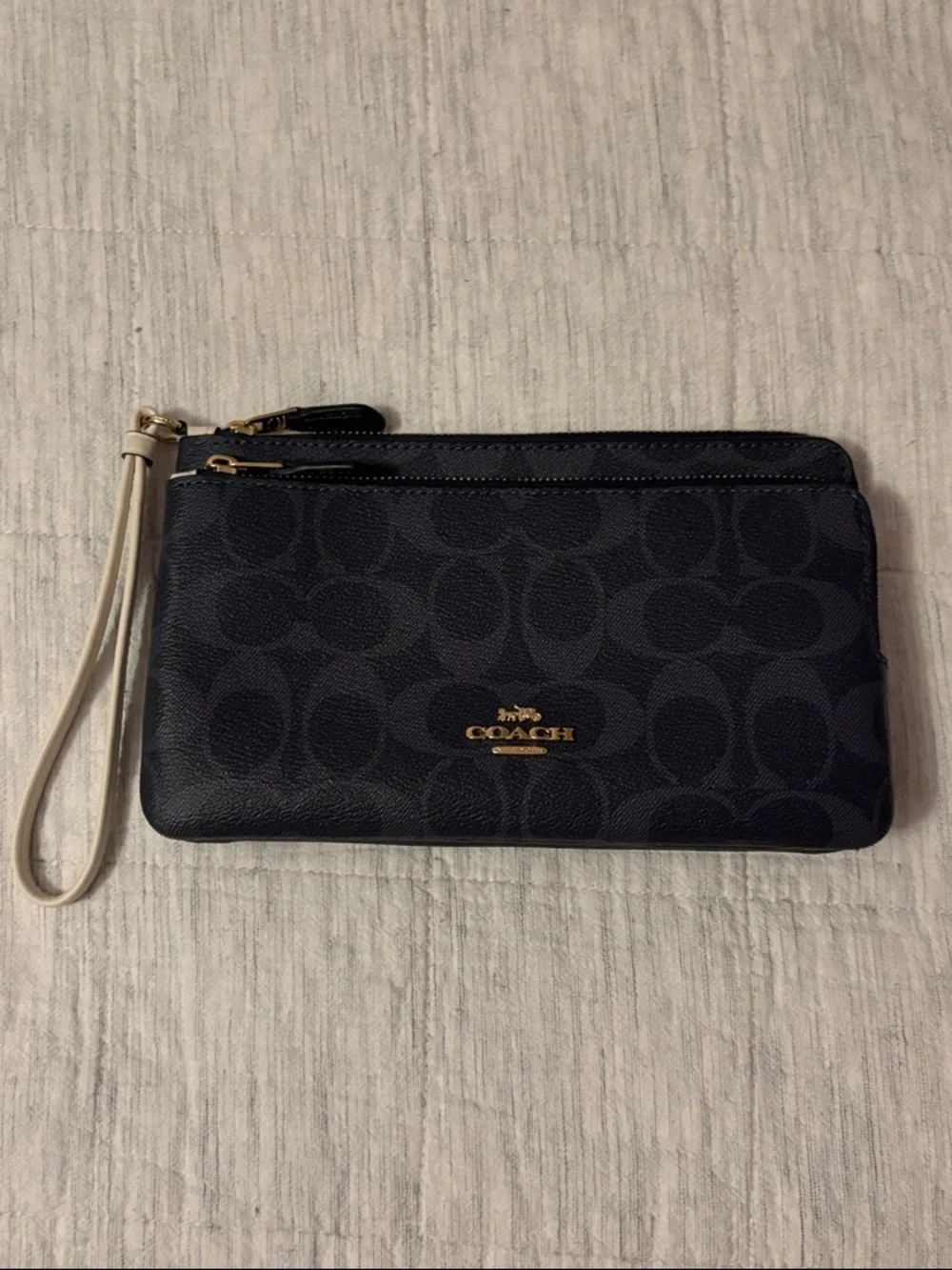 COACH Double Zip Wristlet in Navy Signature Canvas with White Strap - Picture 2 of 12